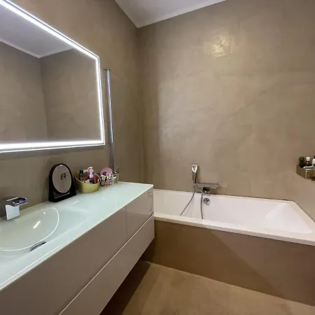 Apartmán Magnifique Villa Sur Toit, A Deux Pas De La Mer *